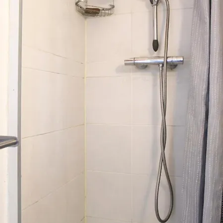 Cozy 19 M Studio Near Bercy Village Apartment